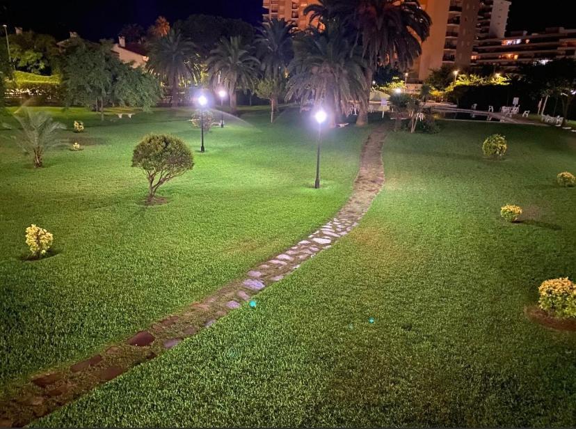 Apartamento Los Carmenes, Playa De Gandia Exteriör bild